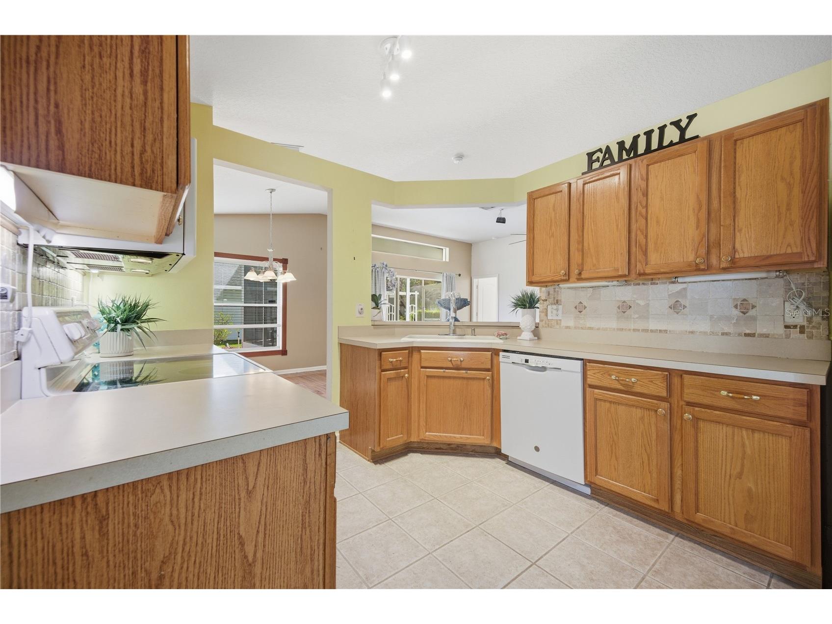 25337 Lexington Oaks Boulevard Wesley Chapel FL 33544 TB8507626 image16