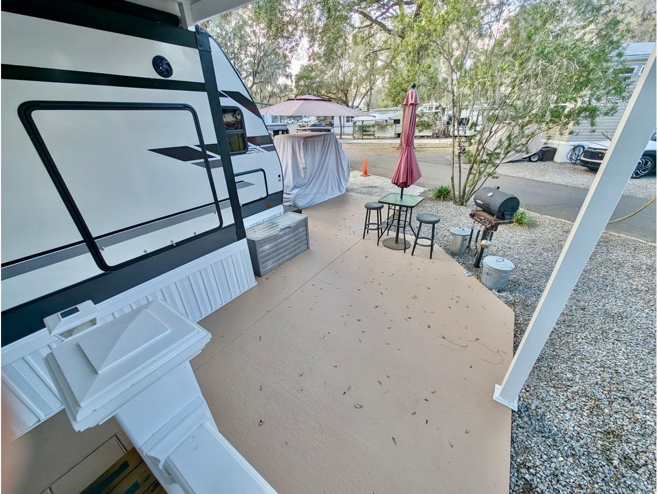 25338 NE 141st Street Salt Springs FL 32134 - LITTLE LAKE KERR OM720643 image15