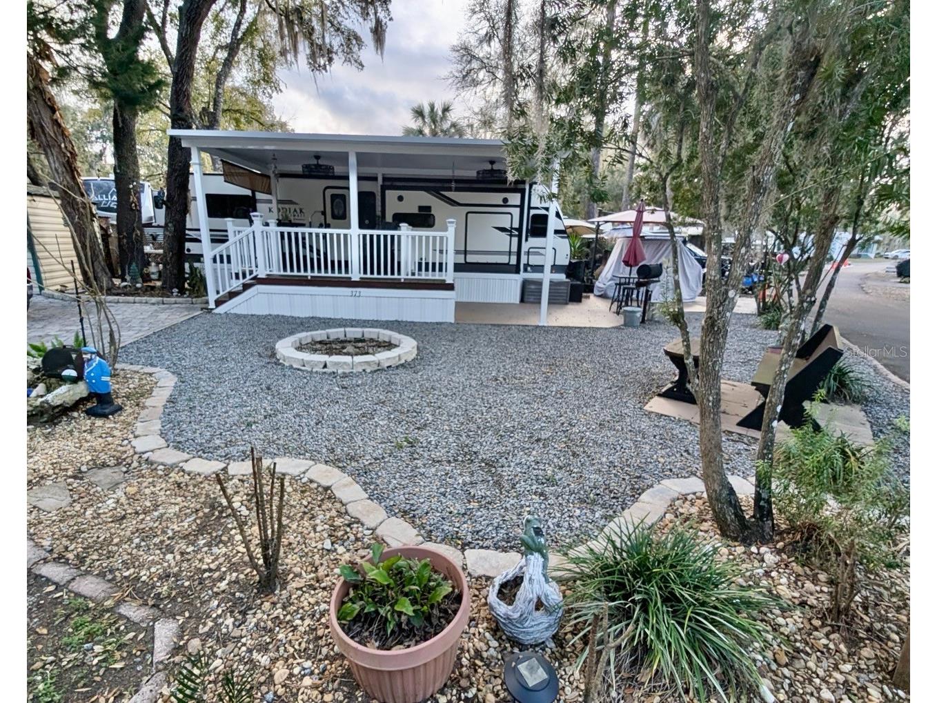 25338 NE 141st Street Salt Springs FL 32134 - LITTLE LAKE KERR OM720643 image19