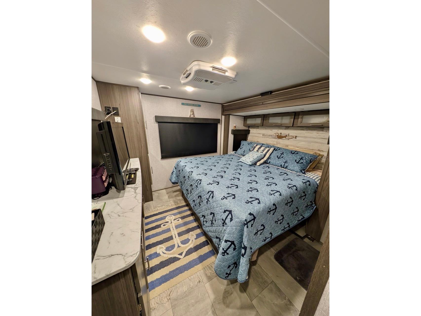 25338 NE 141st Street Salt Springs FL 32134 - LITTLE LAKE KERR OM720643 image8
