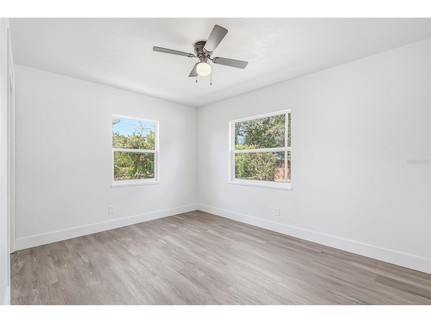 2534 19th Street S Saint Petersburg FL 33712 TB8519053 image13