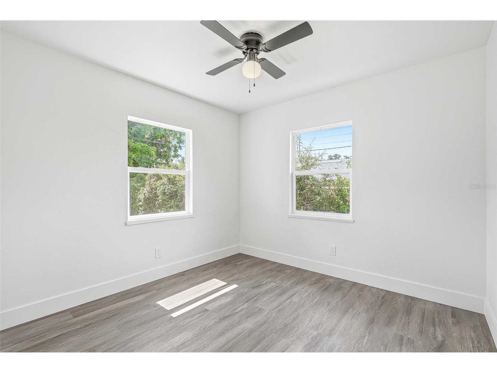 2534 19th Street S Saint Petersburg FL 33712 TB8519053 image17