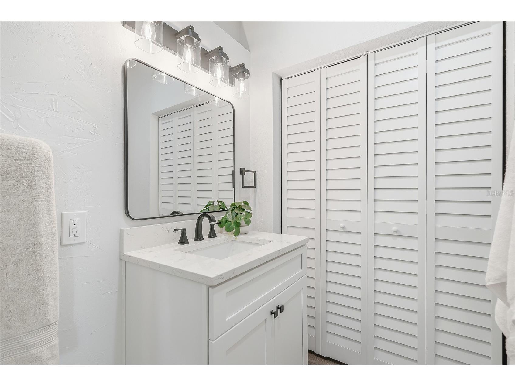 2534 19th Street S Saint Petersburg FL 33712 TB8519053 image24