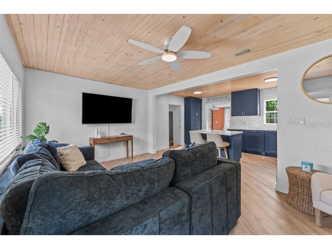 2534 22nd Street S Saint Petersburg FL 33712 TB8447981 image8