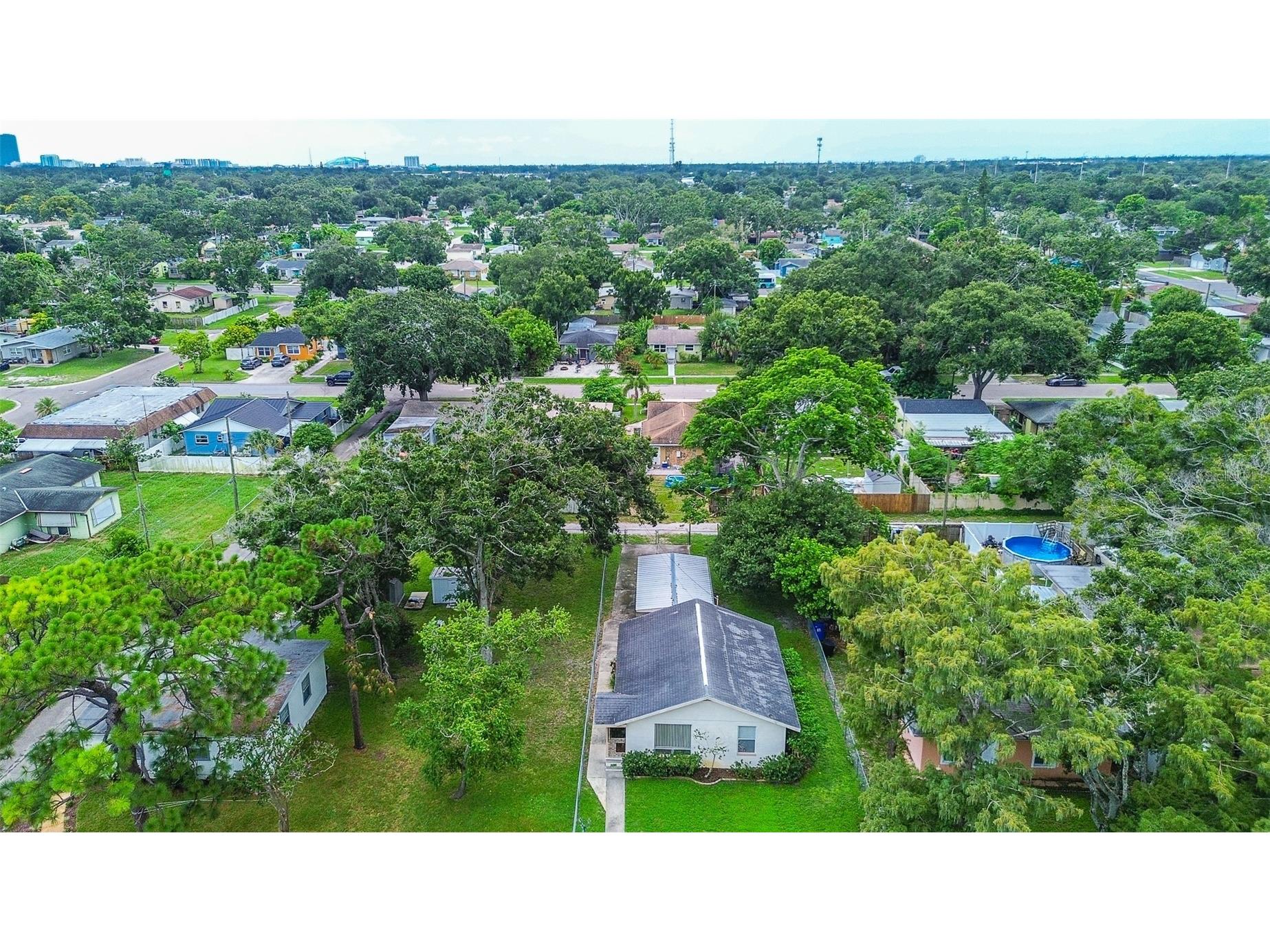 2534 40th Avenue N Saint Petersburg FL 33714 TB8486374 image45