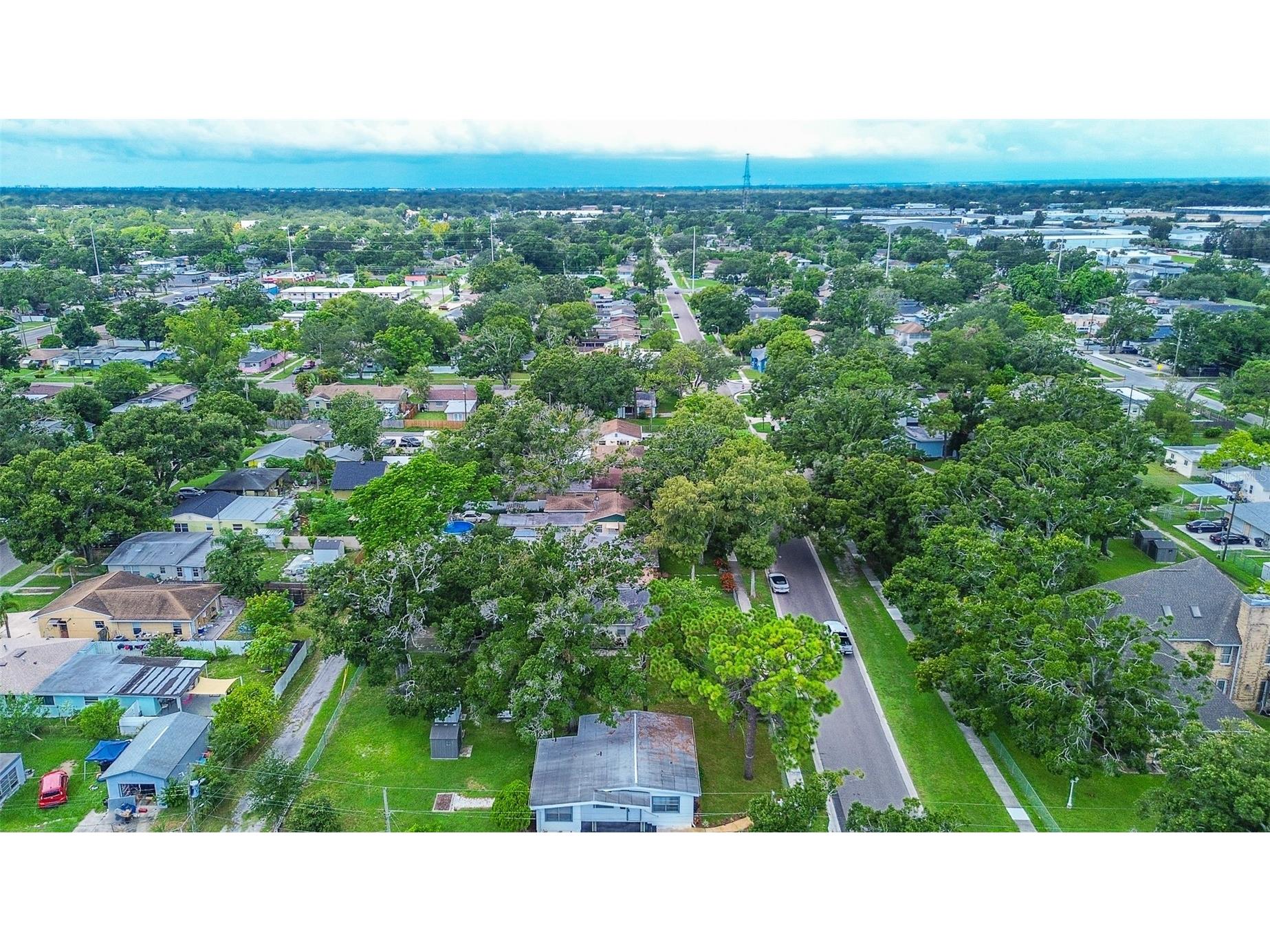 2534 40th Avenue N Saint Petersburg FL 33714 TB8486374 image48