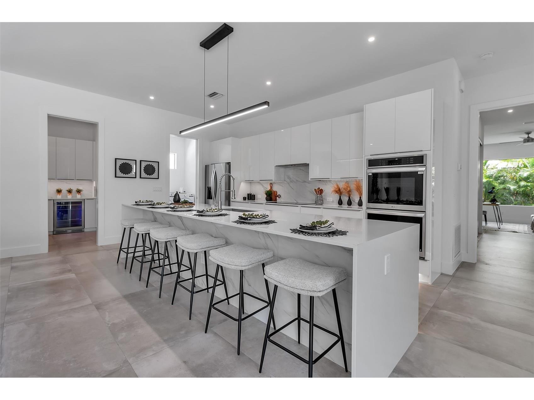 2534 Grove Street Sarasota FL 34239 A4662120 image11