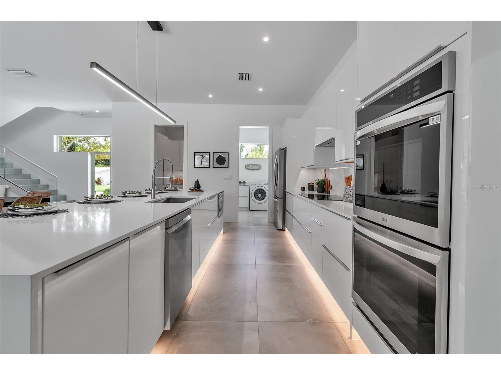 2534 Grove Street Sarasota FL 34239 A4662120 image12
