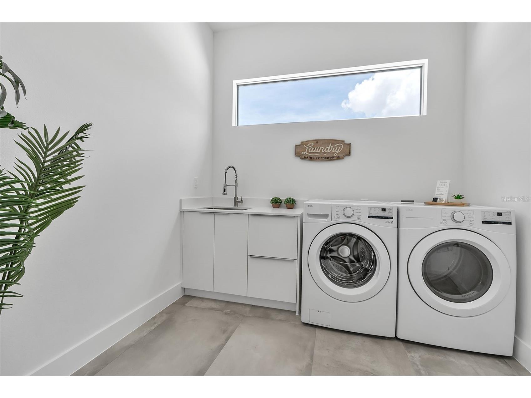 2534 Grove Street Sarasota FL 34239 A4662120 image17