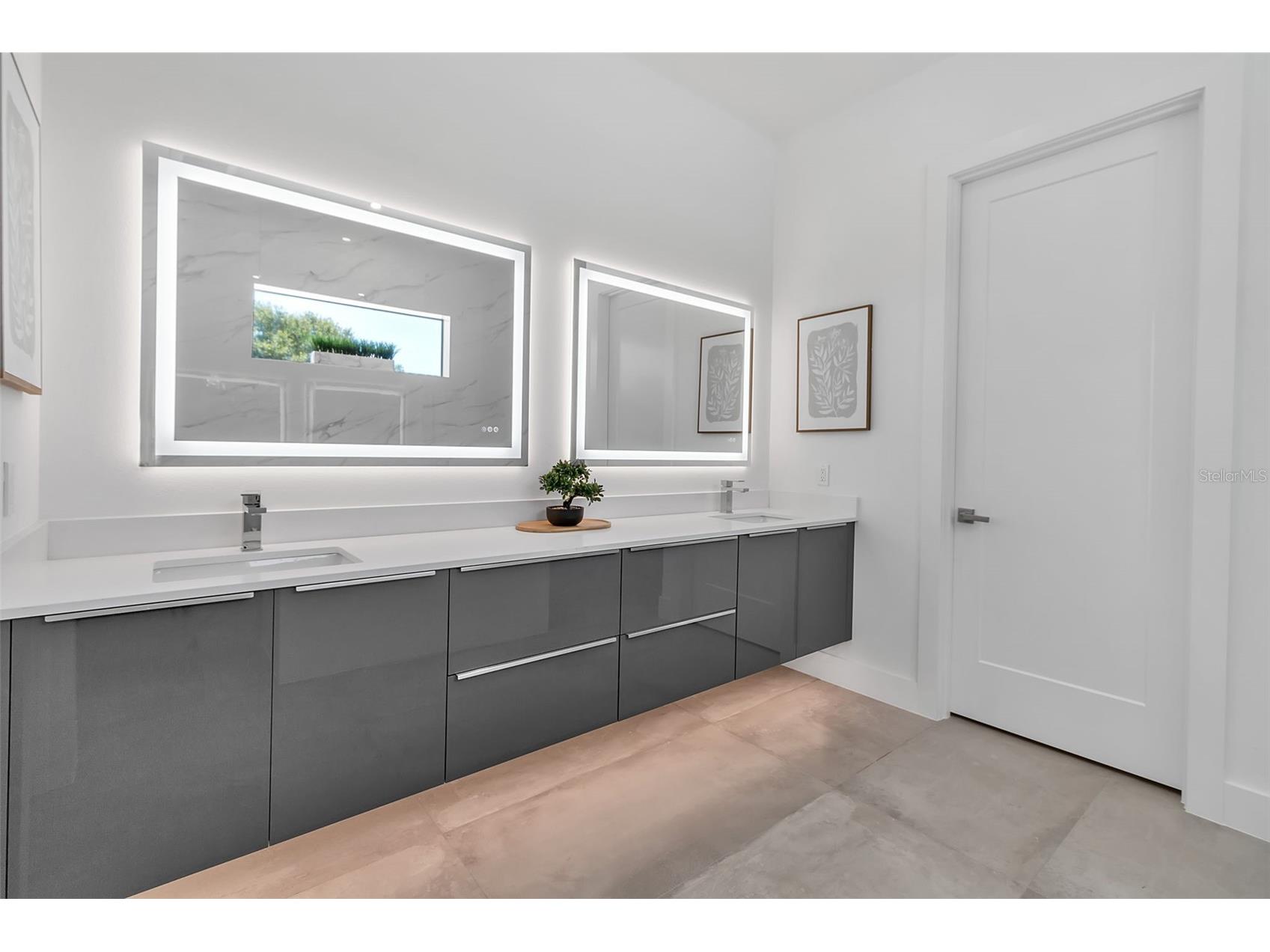 2534 Grove Street Sarasota FL 34239 A4662120 image21