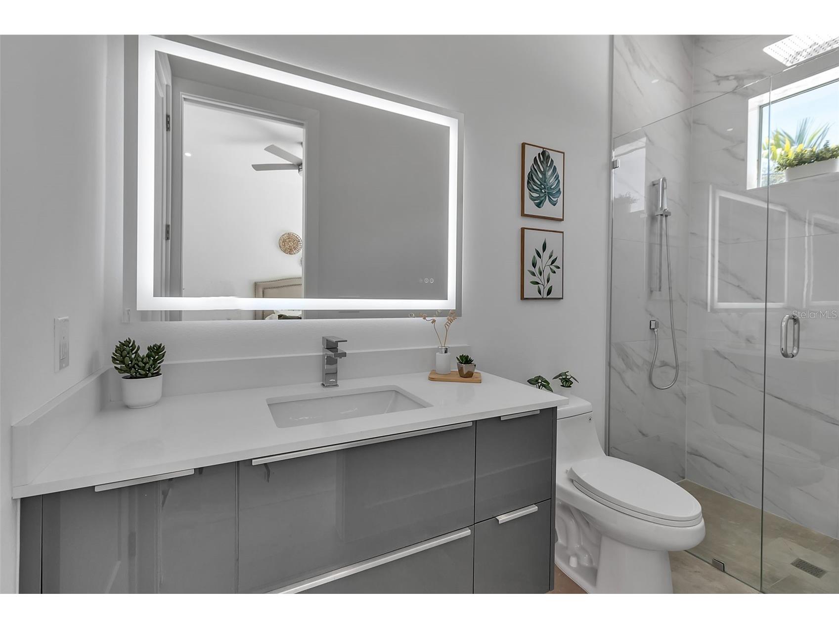 2534 Grove Street Sarasota FL 34239 A4662120 image27