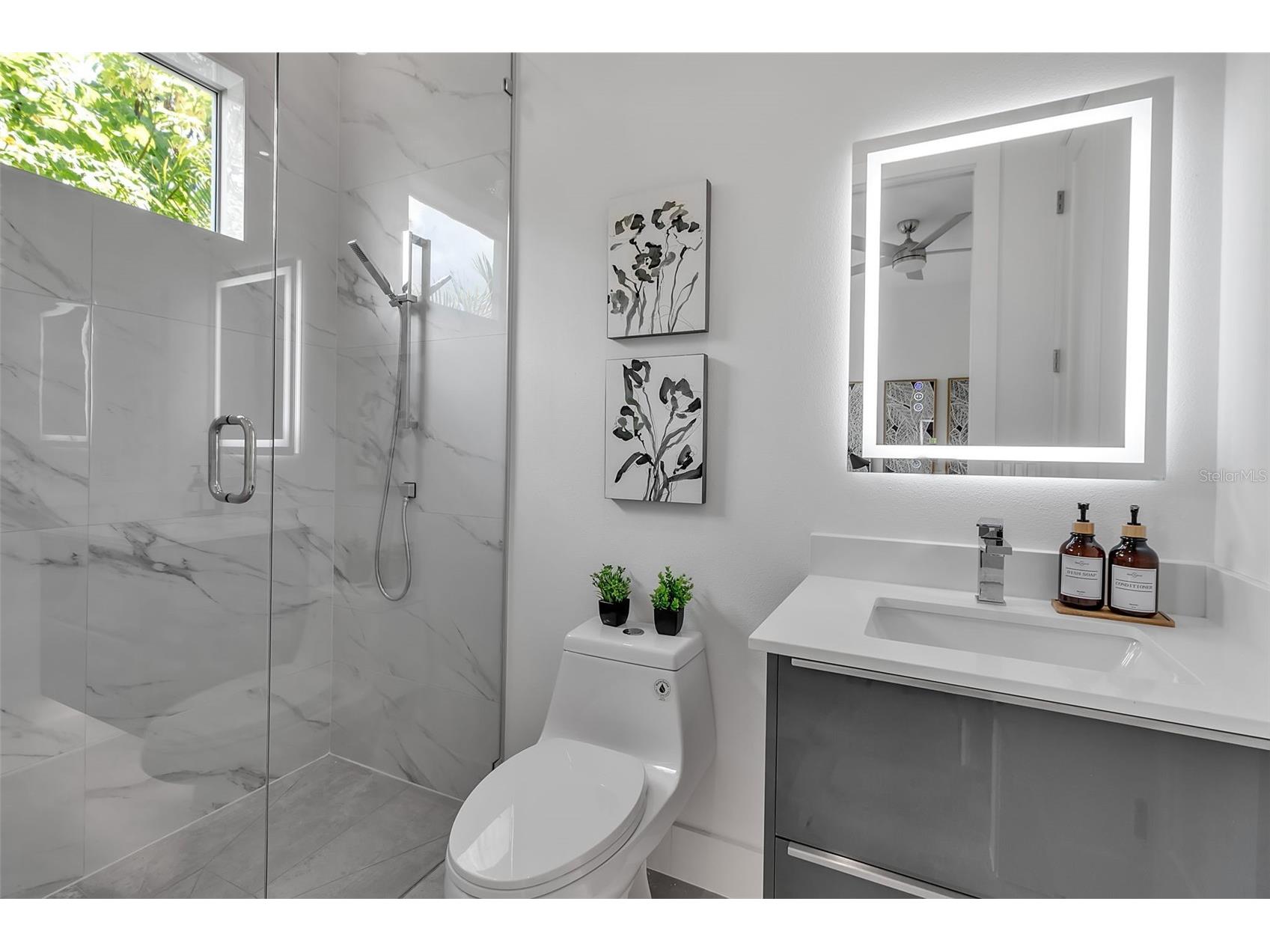 2534 Grove Street Sarasota FL 34239 A4662120 image30