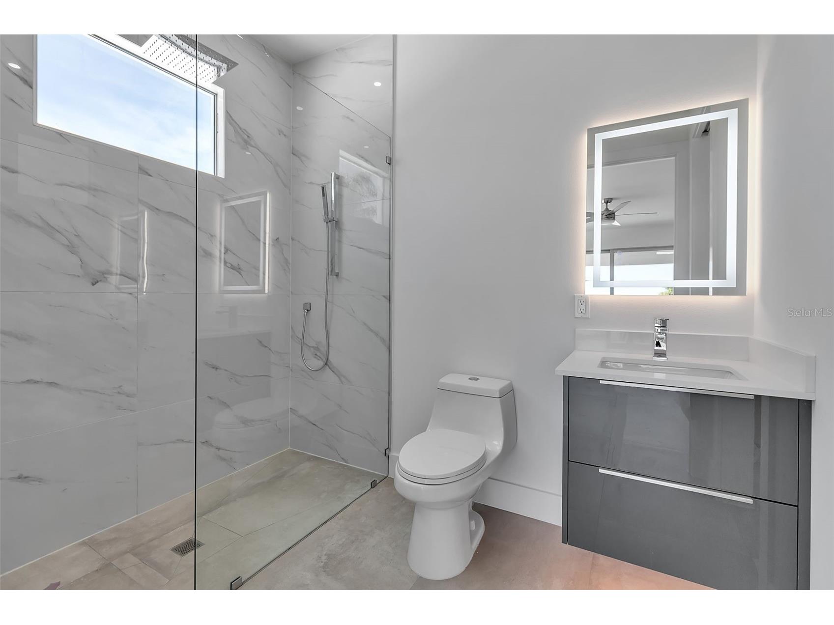 2534 Grove Street Sarasota FL 34239 A4662120 image36