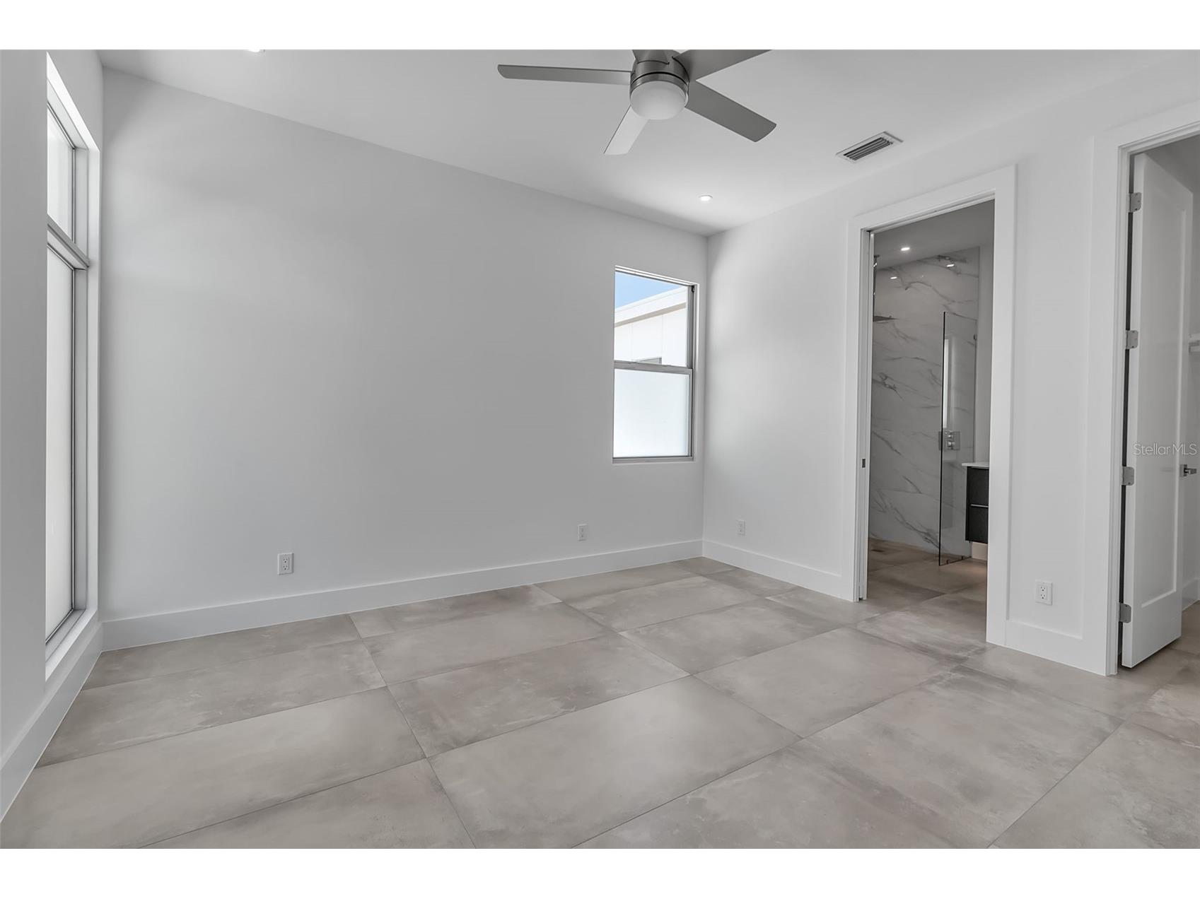 2534 Grove Street Sarasota FL 34239 A4662120 image37