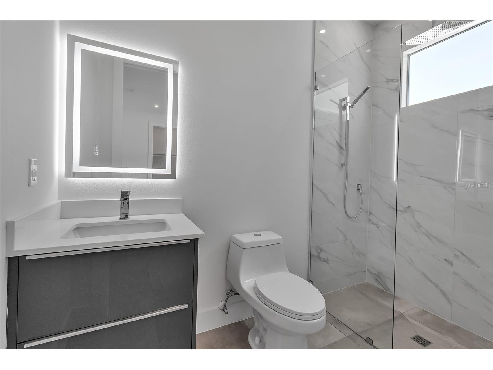 2534 Grove Street Sarasota FL 34239 A4662120 image43