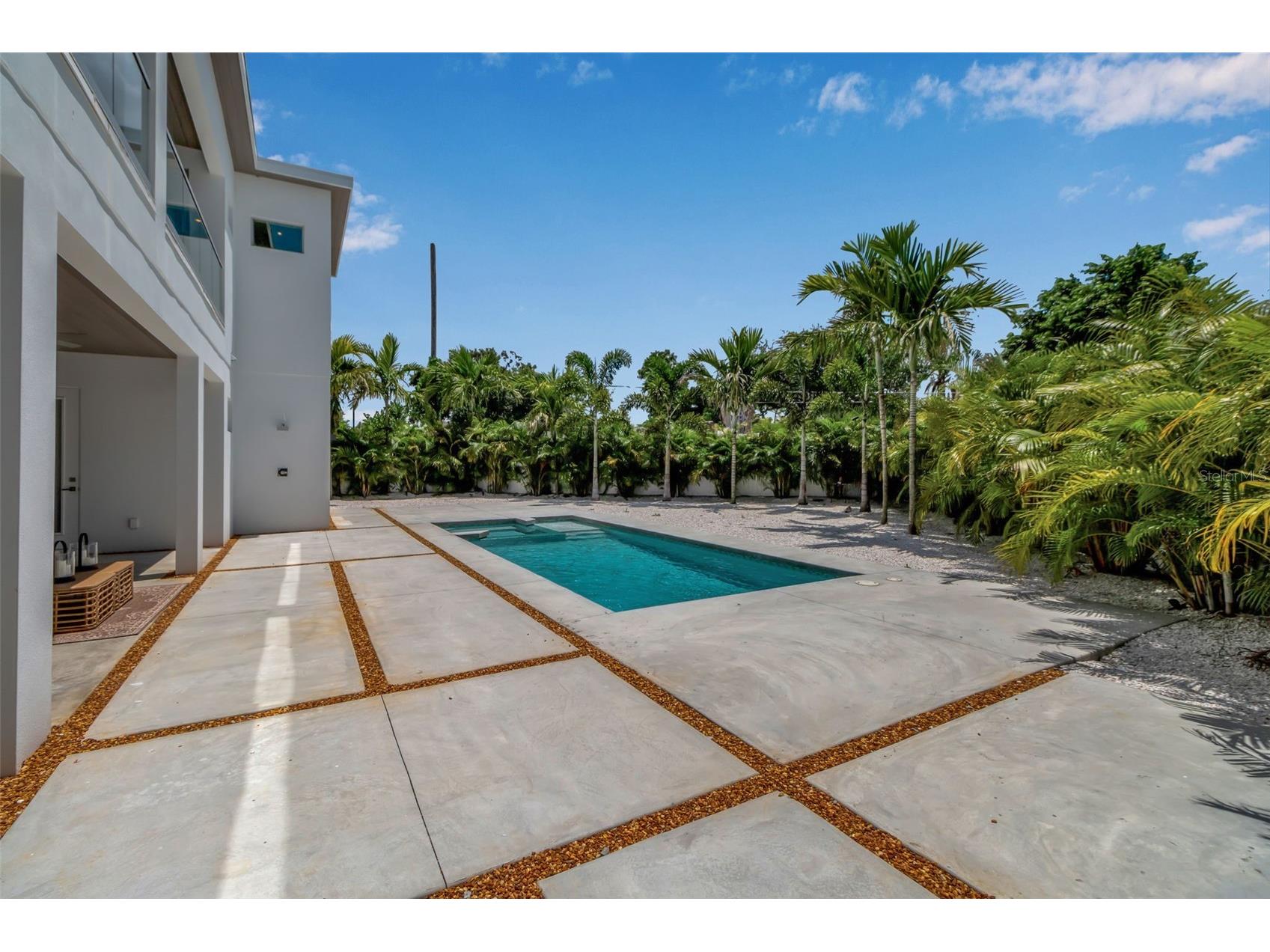 2534 Grove Street Sarasota FL 34239 A4662120 image53