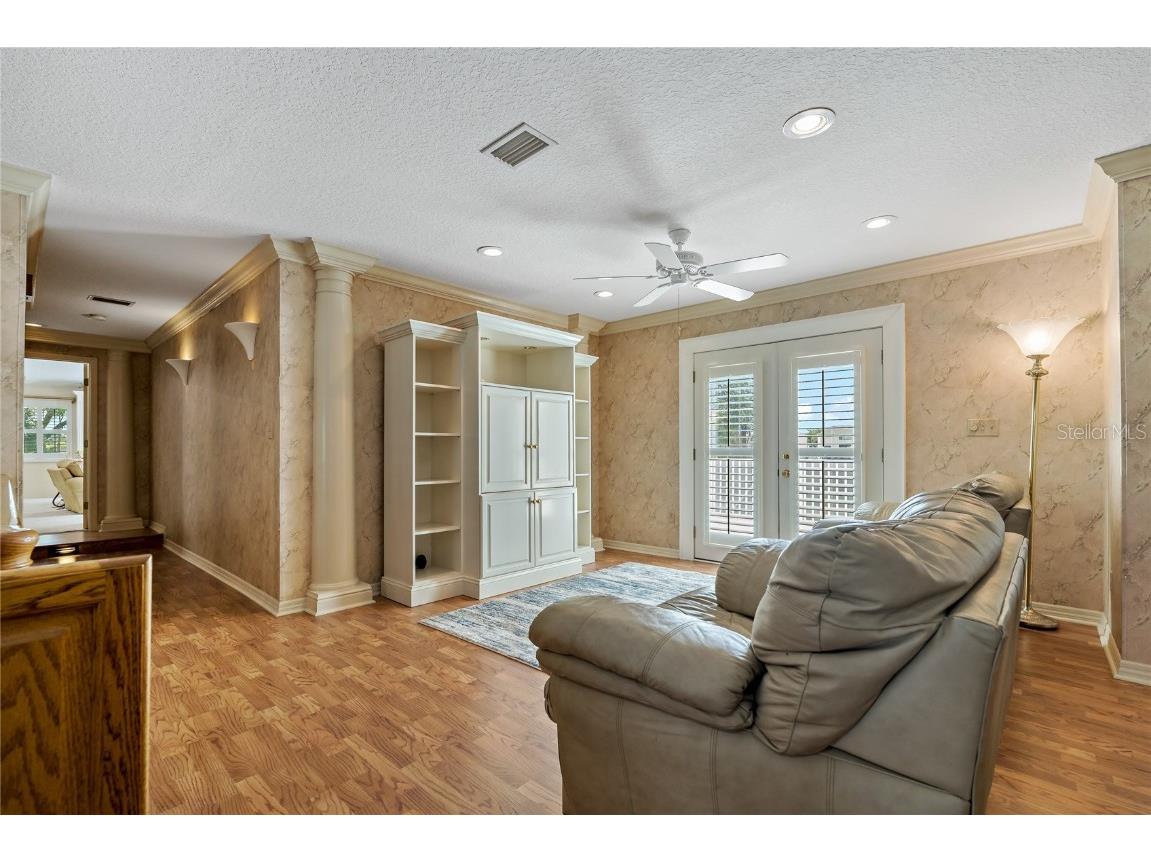 2534 Heron Lane N Clearwater FL 33762 TB8414308 image29