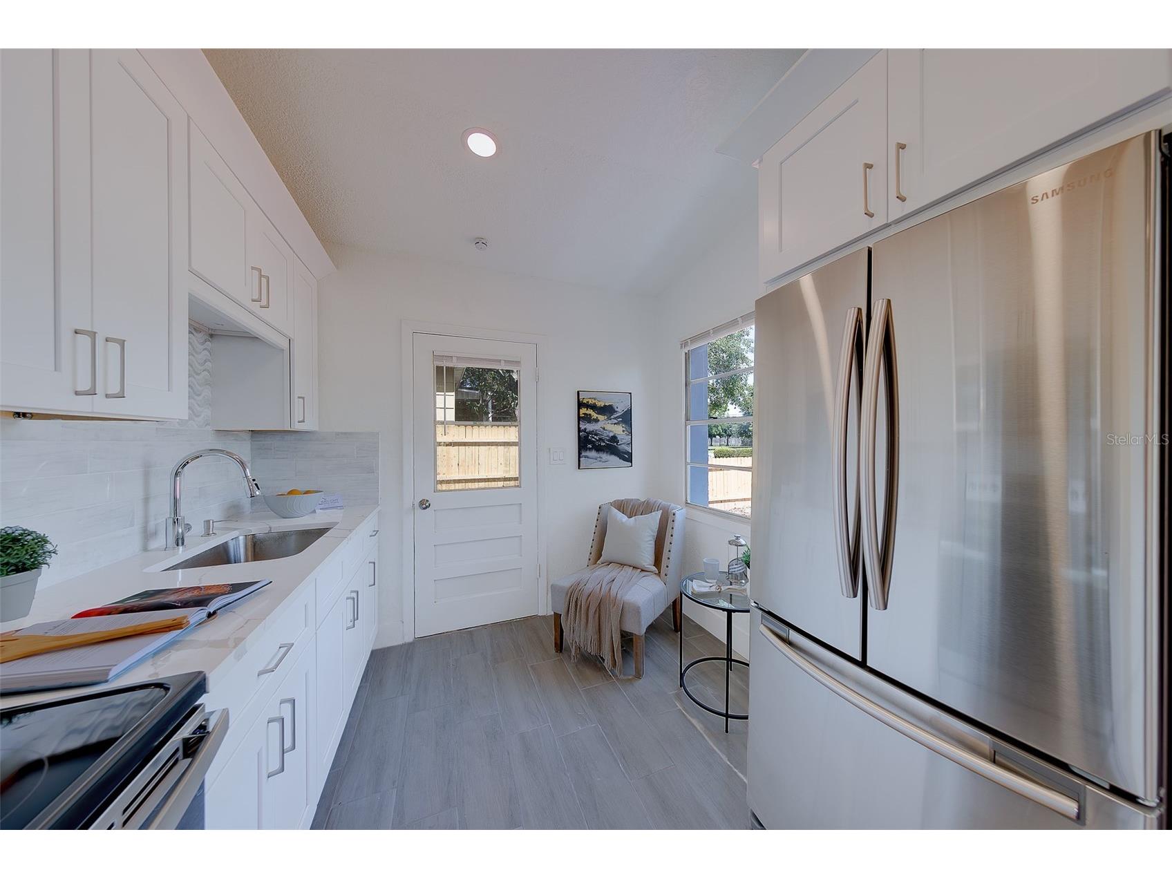 2534 Irving Avenue S Saint Petersburg FL 33712 TB8511047 image6