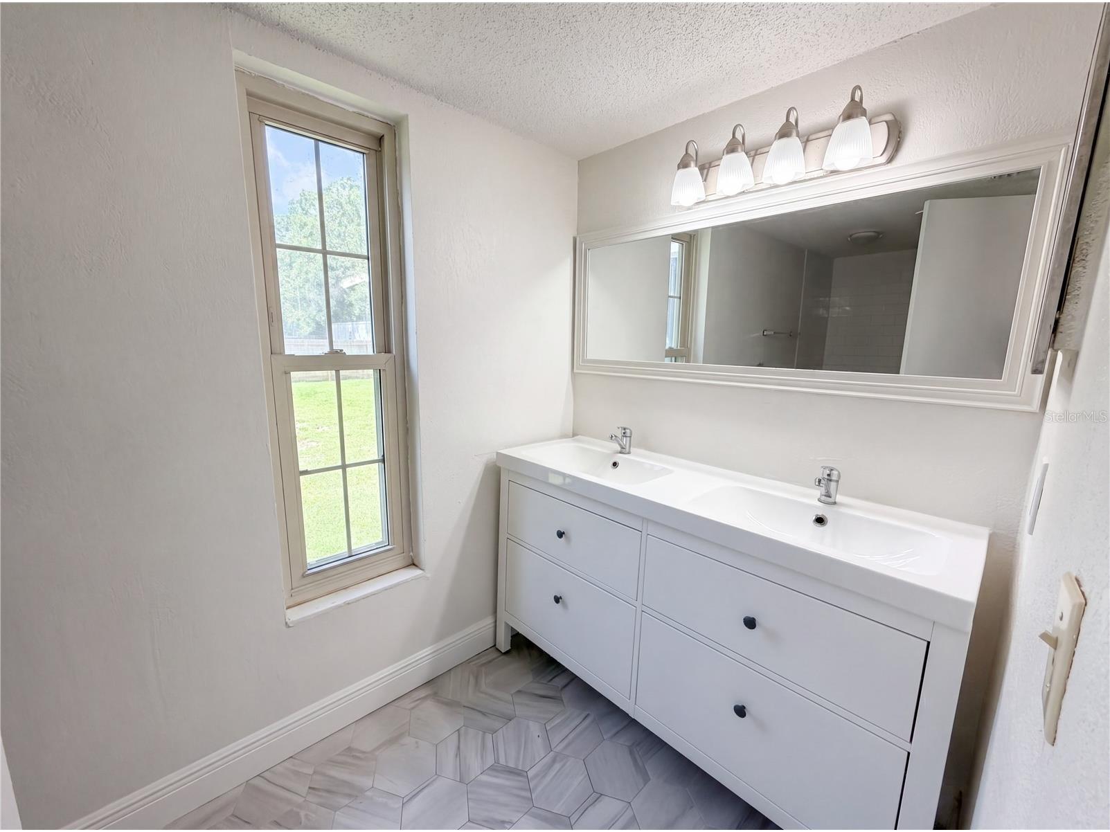 2534 Victarra Circle Lutz FL 33559 O6409654 image12