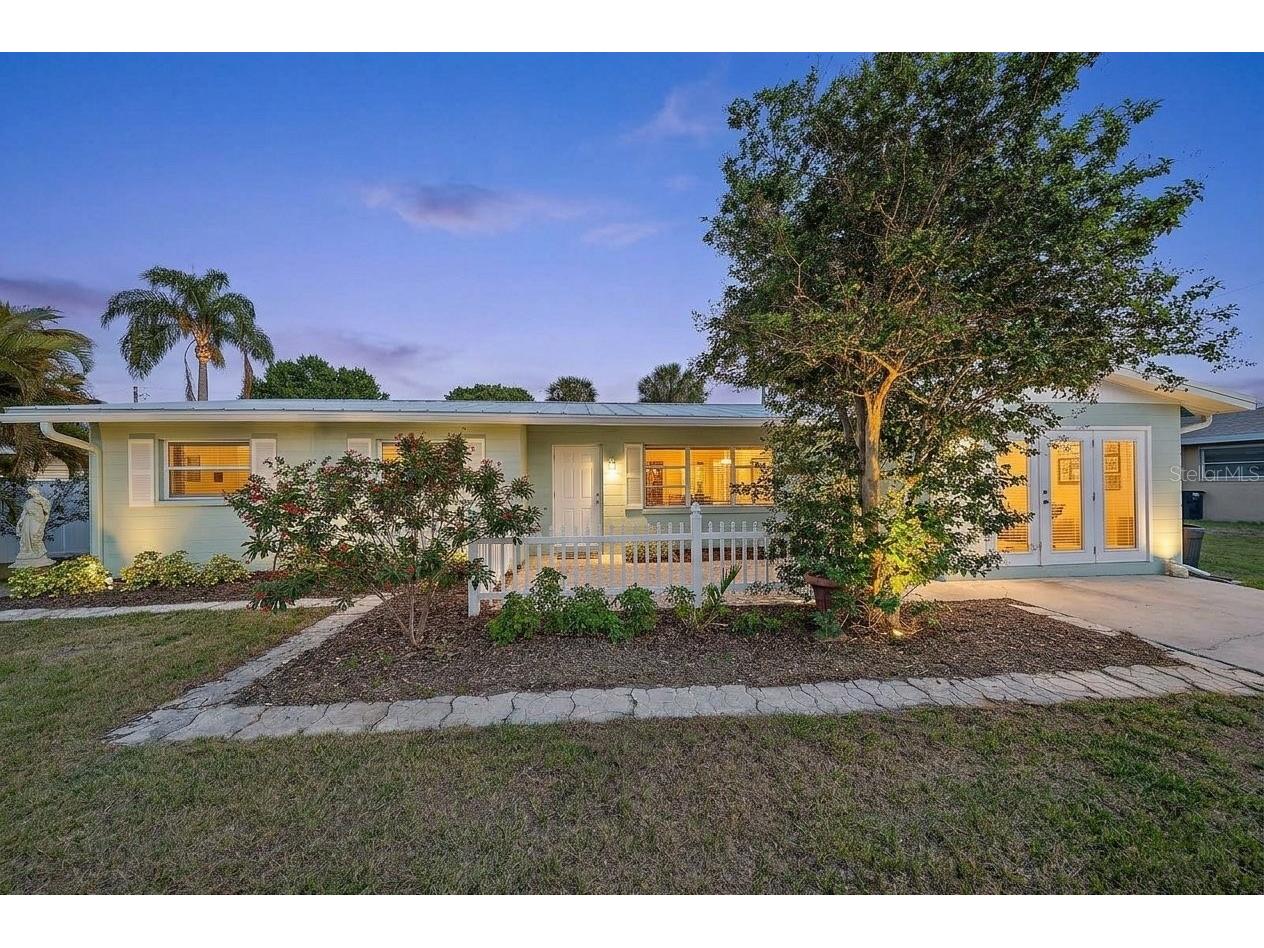2534 Waneta Drive Sarasota FL 34231 A4678870 image1