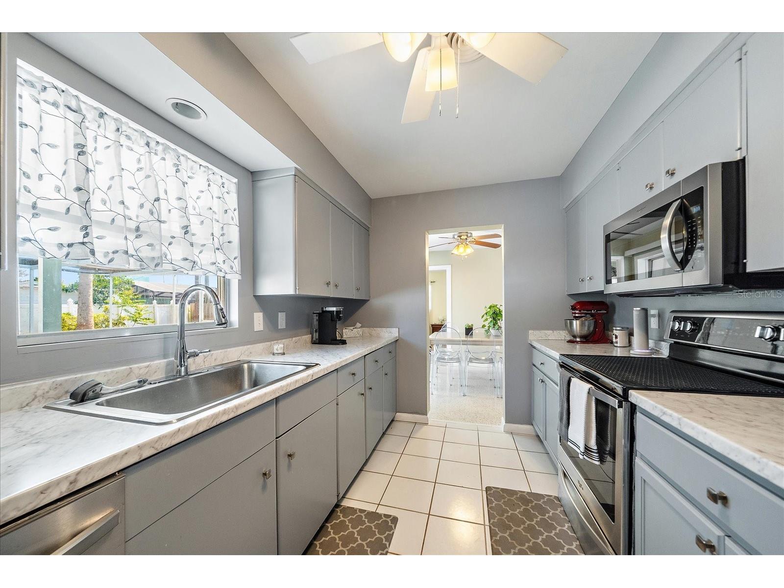 2534 Waneta Drive Sarasota FL 34231 A4678870 image12