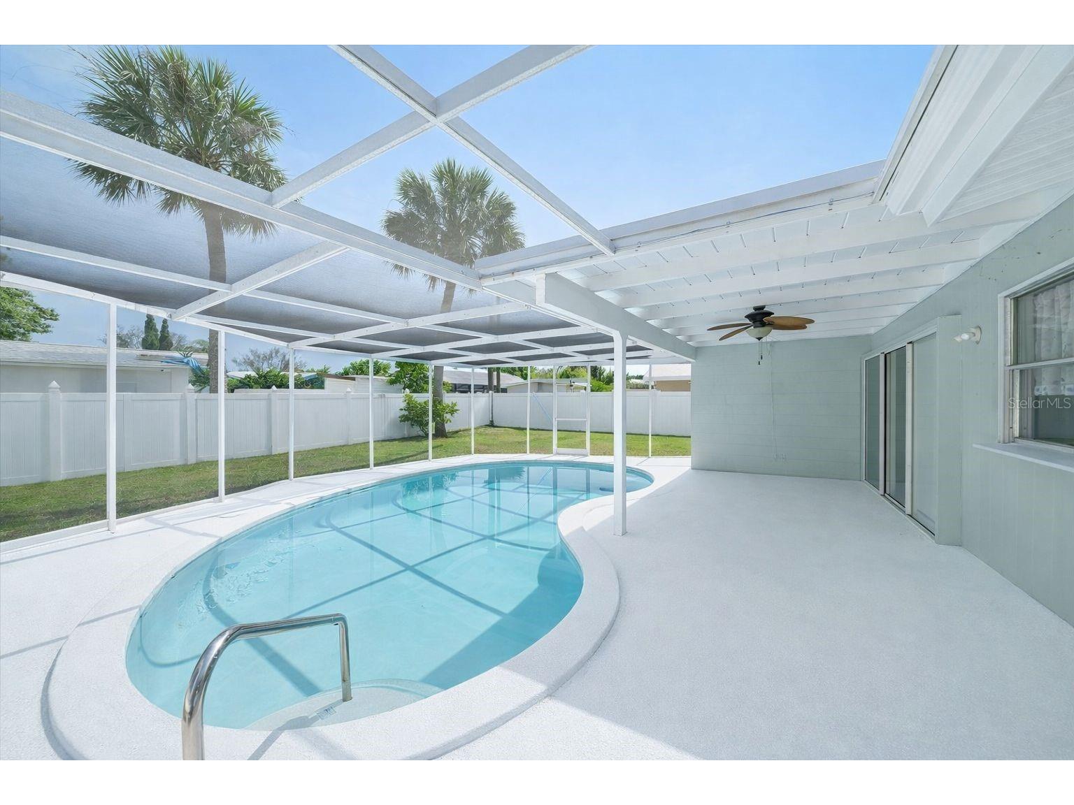 2534 Waneta Drive Sarasota FL 34231 A4678870 image2