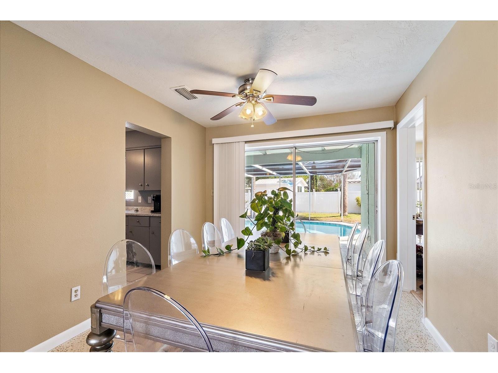 2534 Waneta Drive Sarasota FL 34231 A4678870 image8