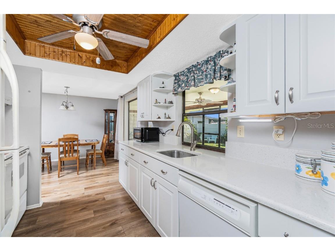 2535 10th Street Englewood FL 34224 - OYSTER CREEK D6143068 image10