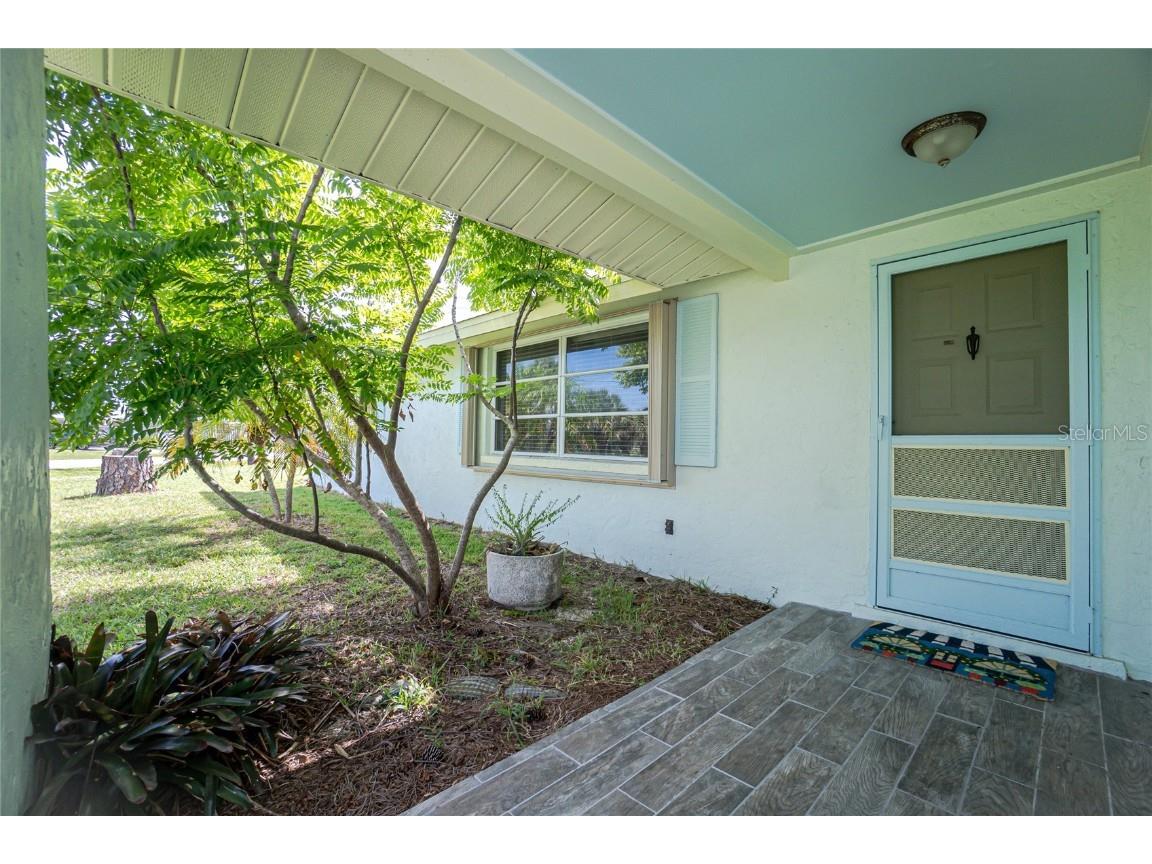 2535 10th Street Englewood FL 34224 - OYSTER CREEK D6143068 image3