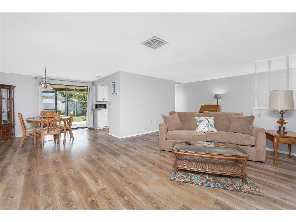 2535 10th Street Englewood FL 34224 - OYSTER CREEK D6143068 image4