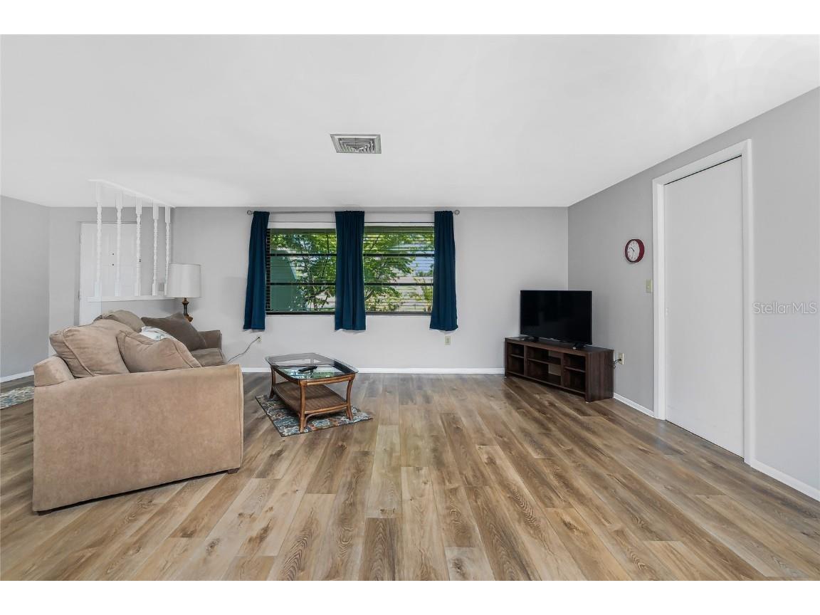 2535 10th Street Englewood FL 34224 - OYSTER CREEK D6143068 image6