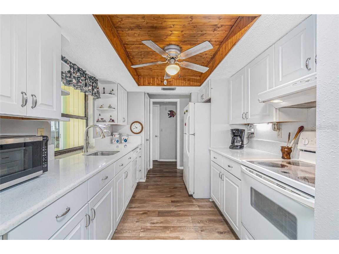 2535 10th Street Englewood FL 34224 - OYSTER CREEK D6143068 image8