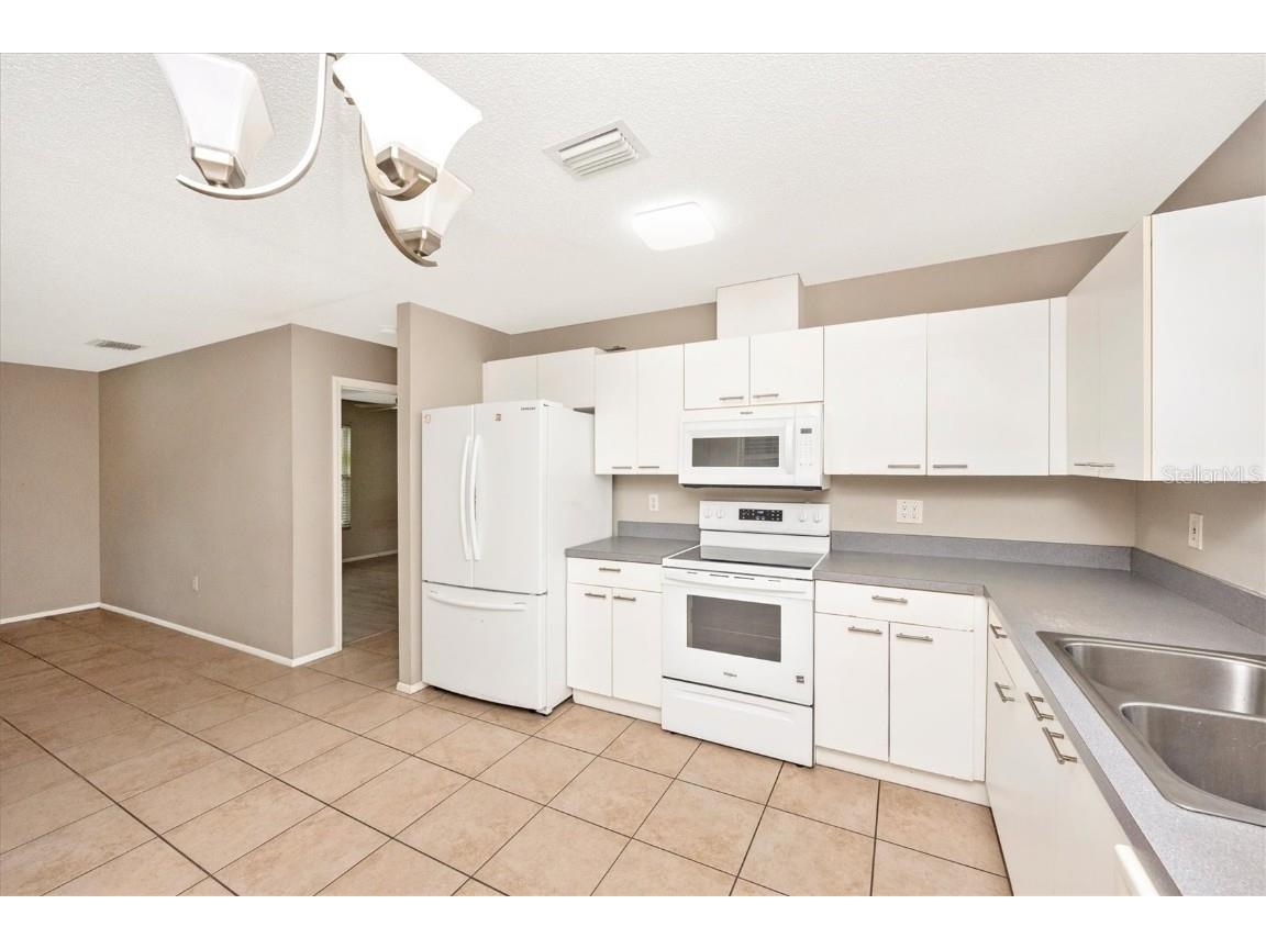 2535 24th Street Sarasota FL 34234 - GULF OF AMERICA A4670109 image10