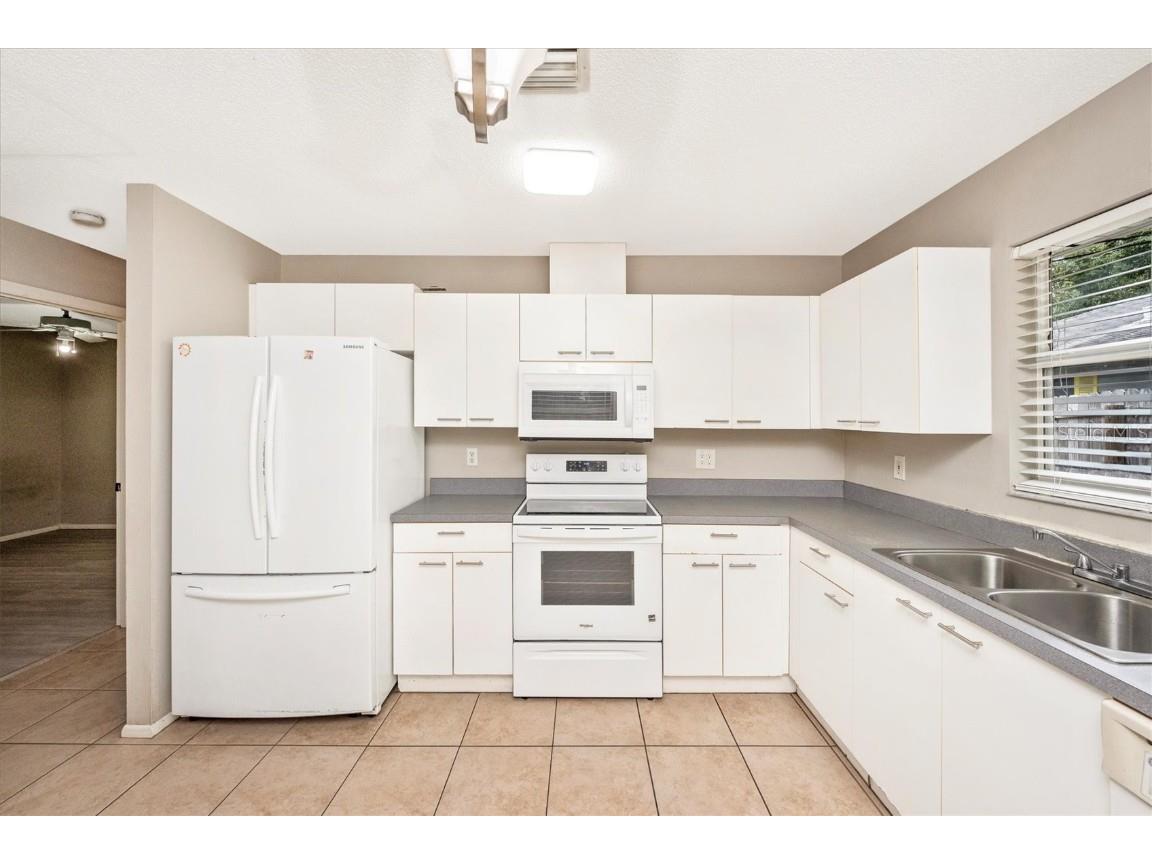 2535 24th Street Sarasota FL 34234 - GULF OF AMERICA A4670109 image11