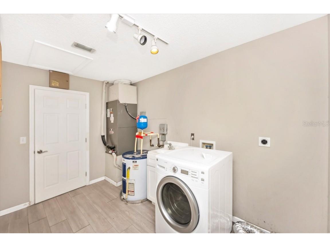 2535 24th Street Sarasota FL 34234 - GULF OF AMERICA A4670109 image26