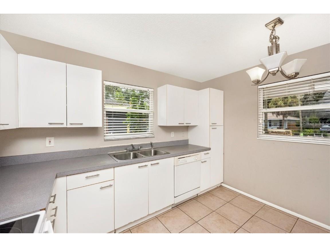 2535 24th Street Sarasota FL 34234 - GULF OF AMERICA A4670109 image8