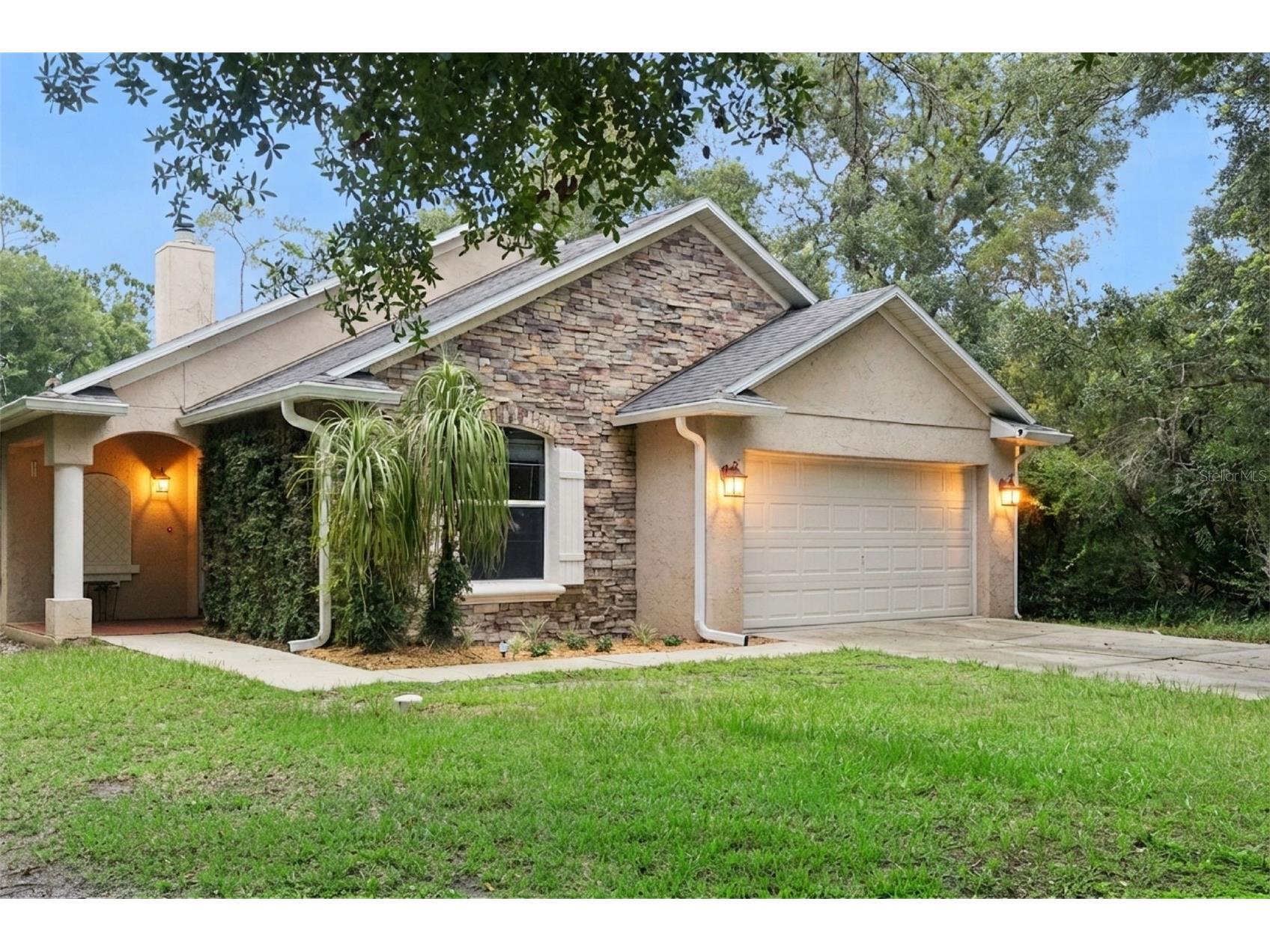 2535 E Lake Drive Deland FL 32724 - LAKE DAYTONA V4950116 image2