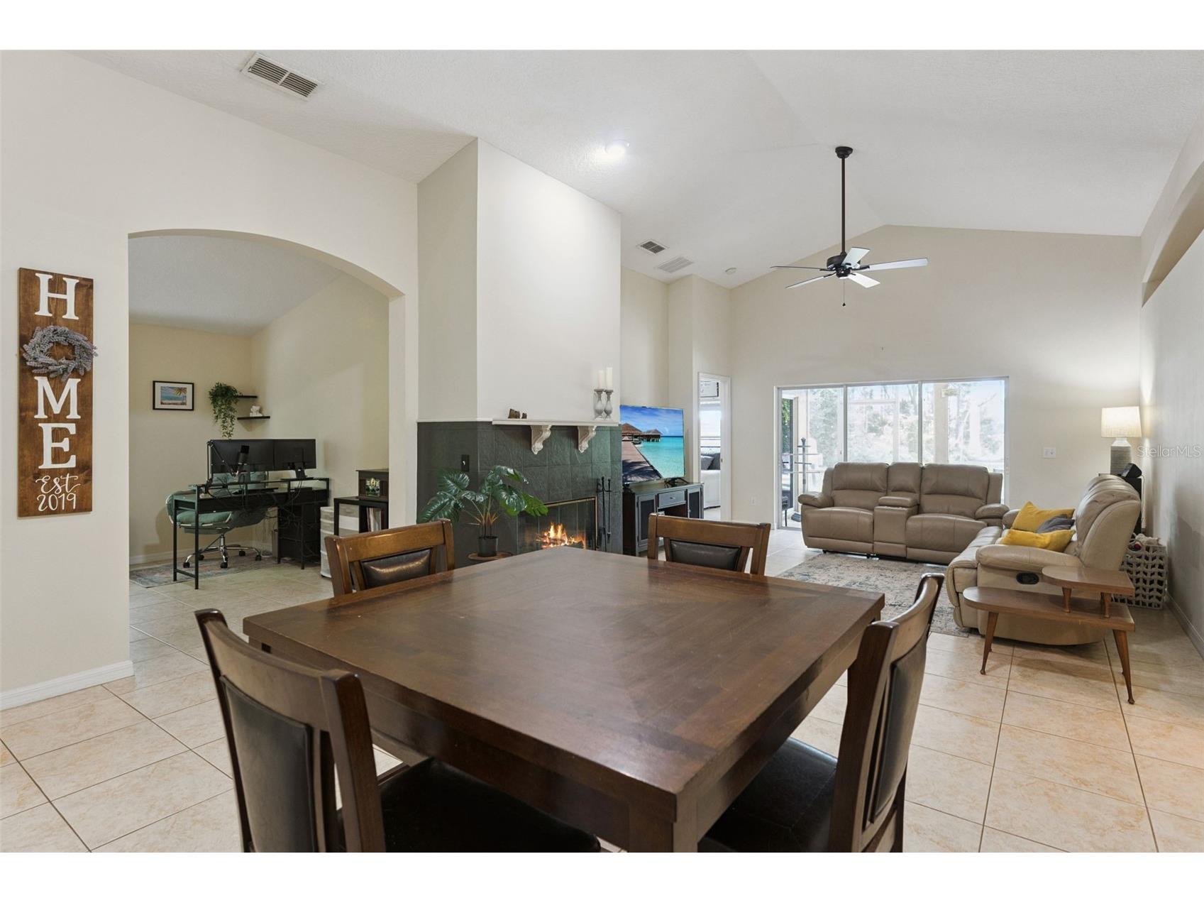 2535 E Lake Drive Deland FL 32724 - LAKE DAYTONA V4950116 image6