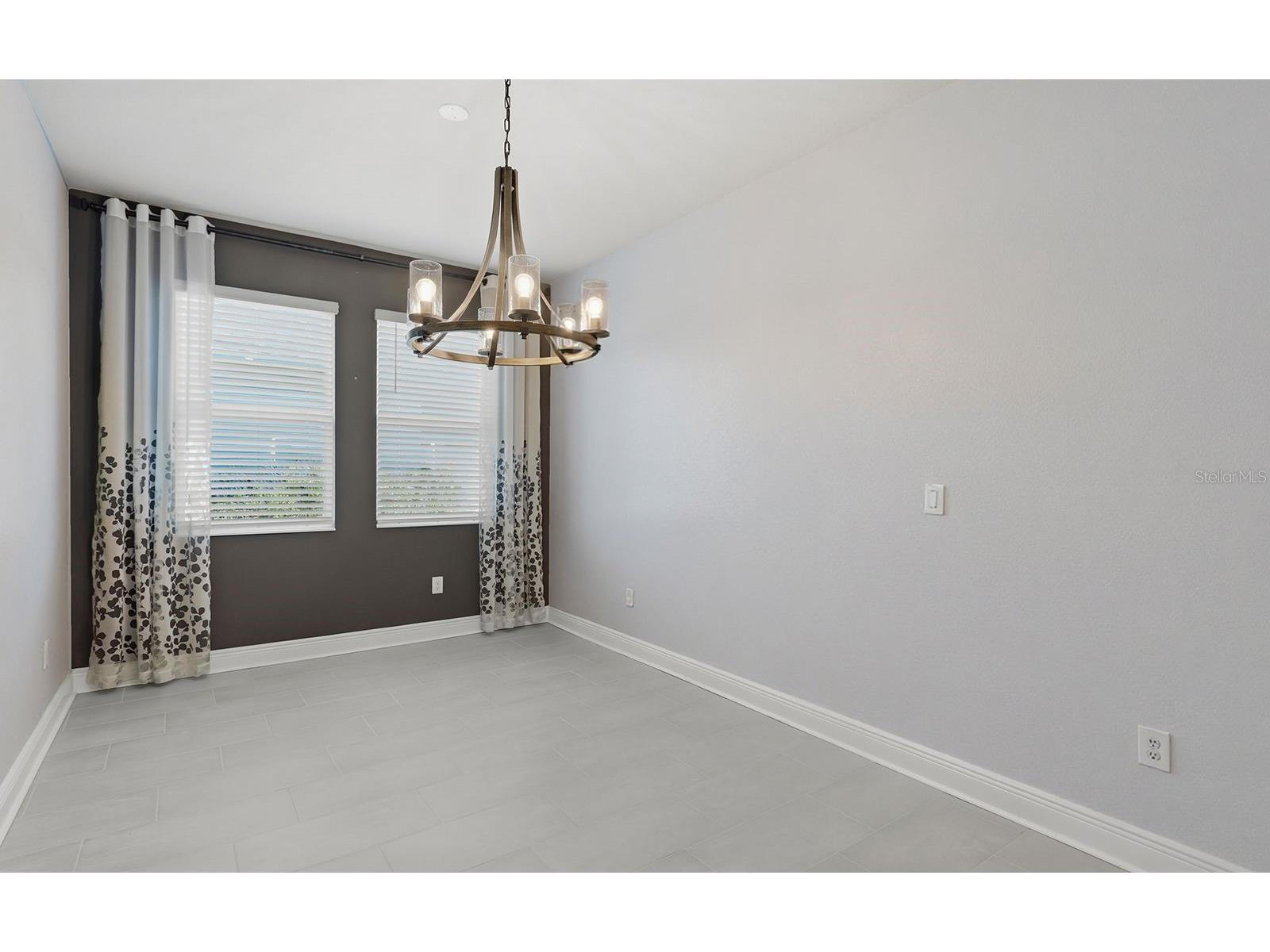 2535 Fireflag Lane Sarasota FL 34232 A4682846 image11