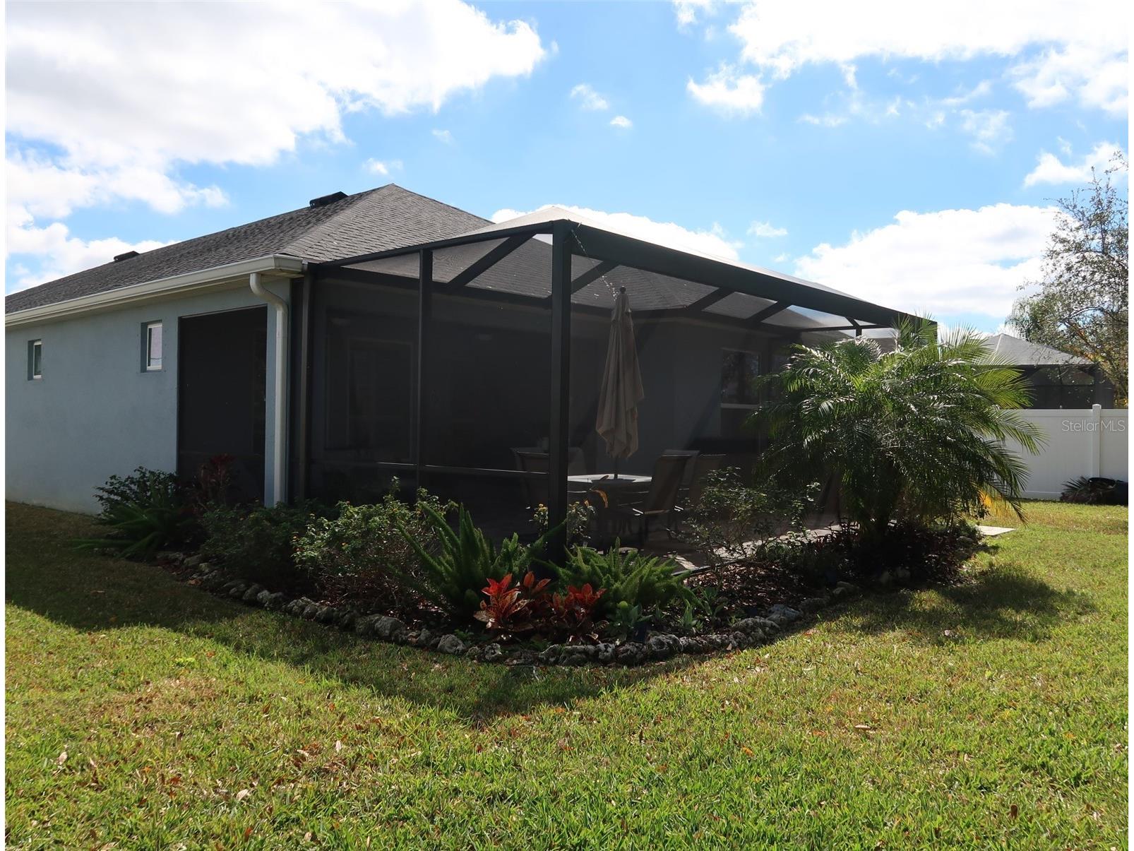 2535 Fireflag Lane Sarasota FL 34232 A4682846 image24