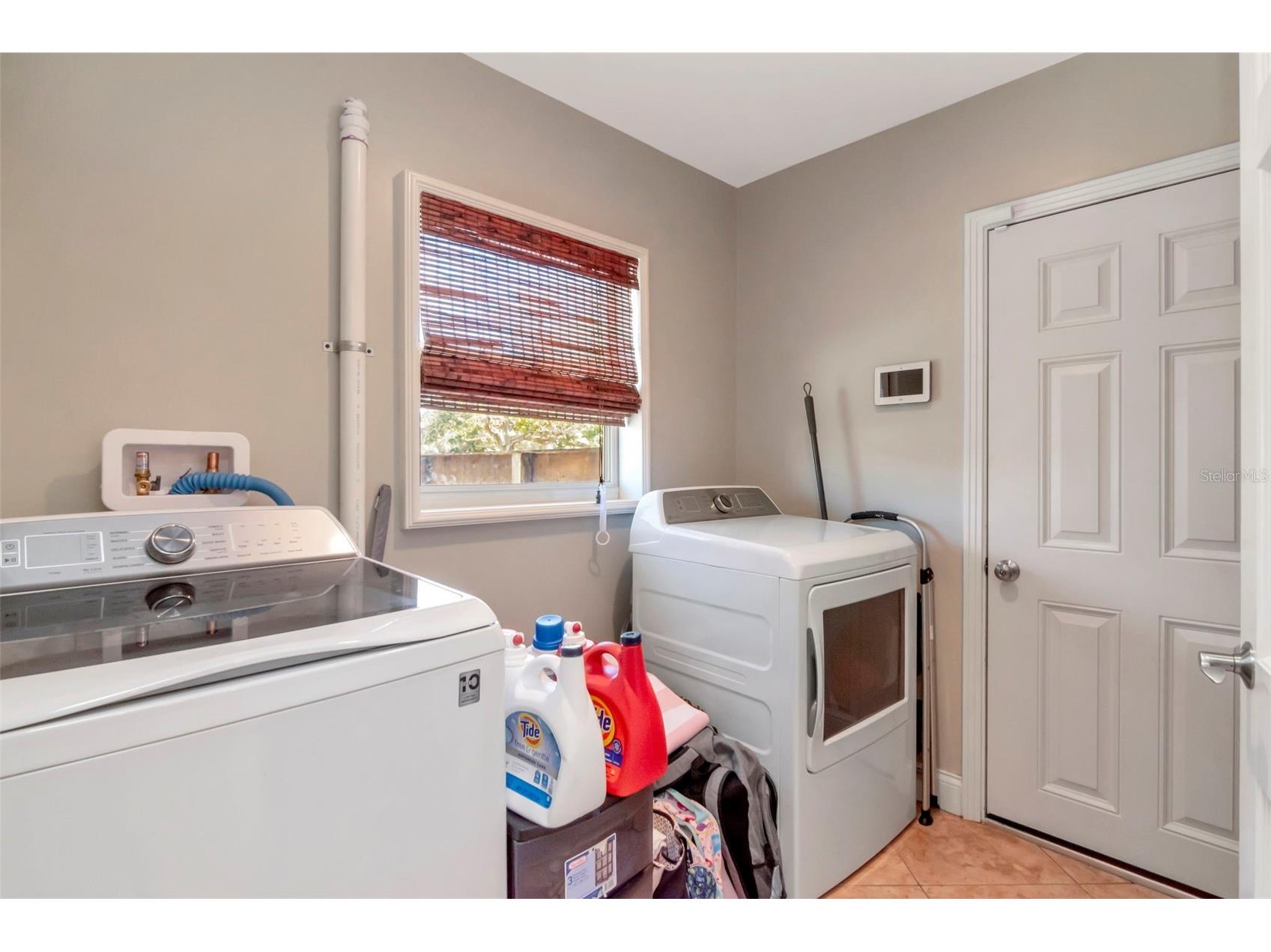 2535 Lake Ellen Drive Tampa FL 33618 TB8480296 image30