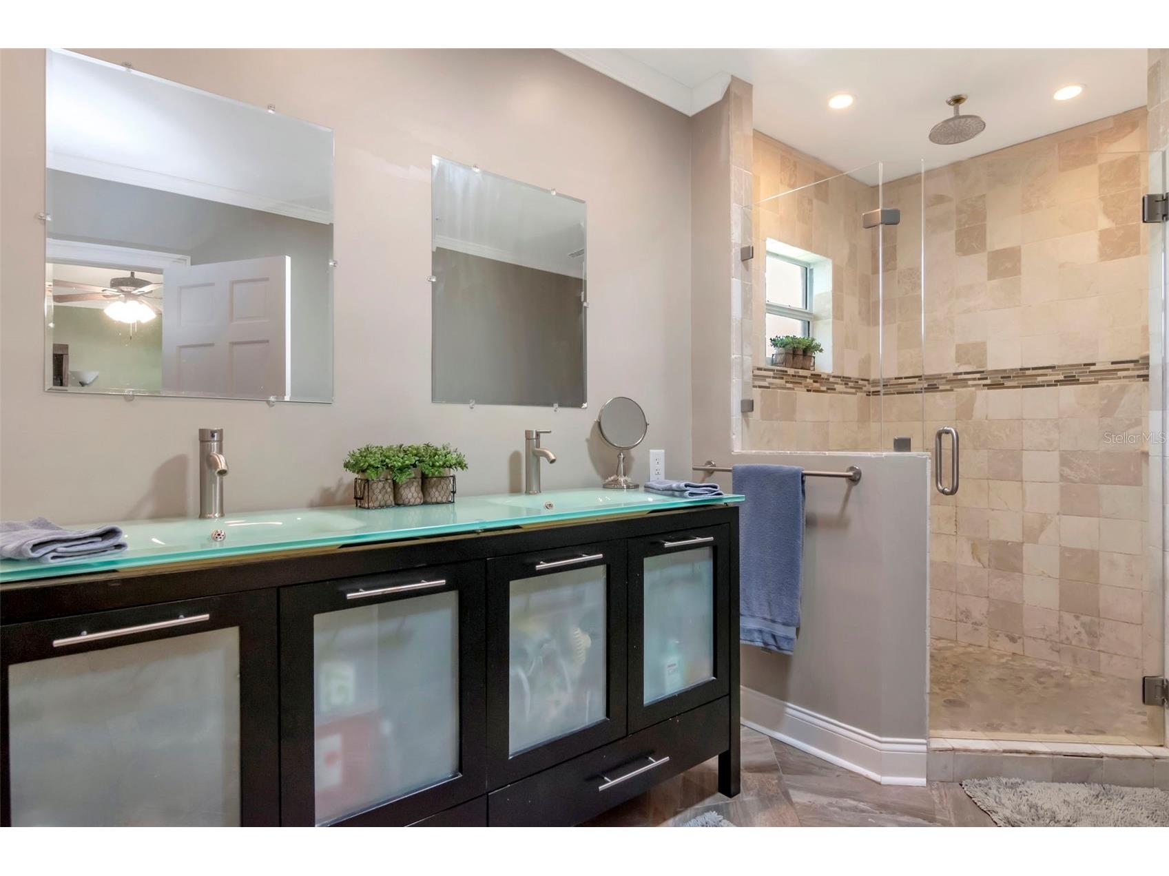 2535 Lake Ellen Drive Tampa FL 33618 TB8480296 image32