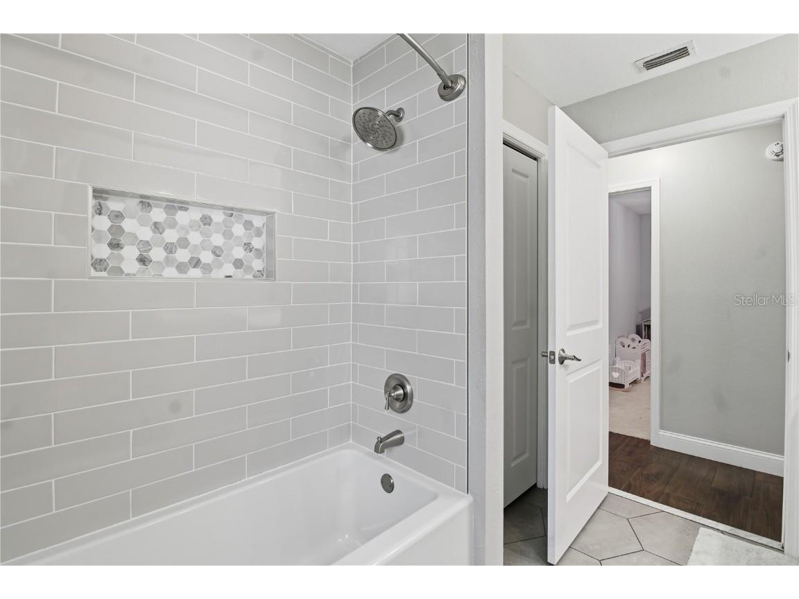 2535 Sleepy Hollow Lane Lakeland FL 33810 L4957583 image15