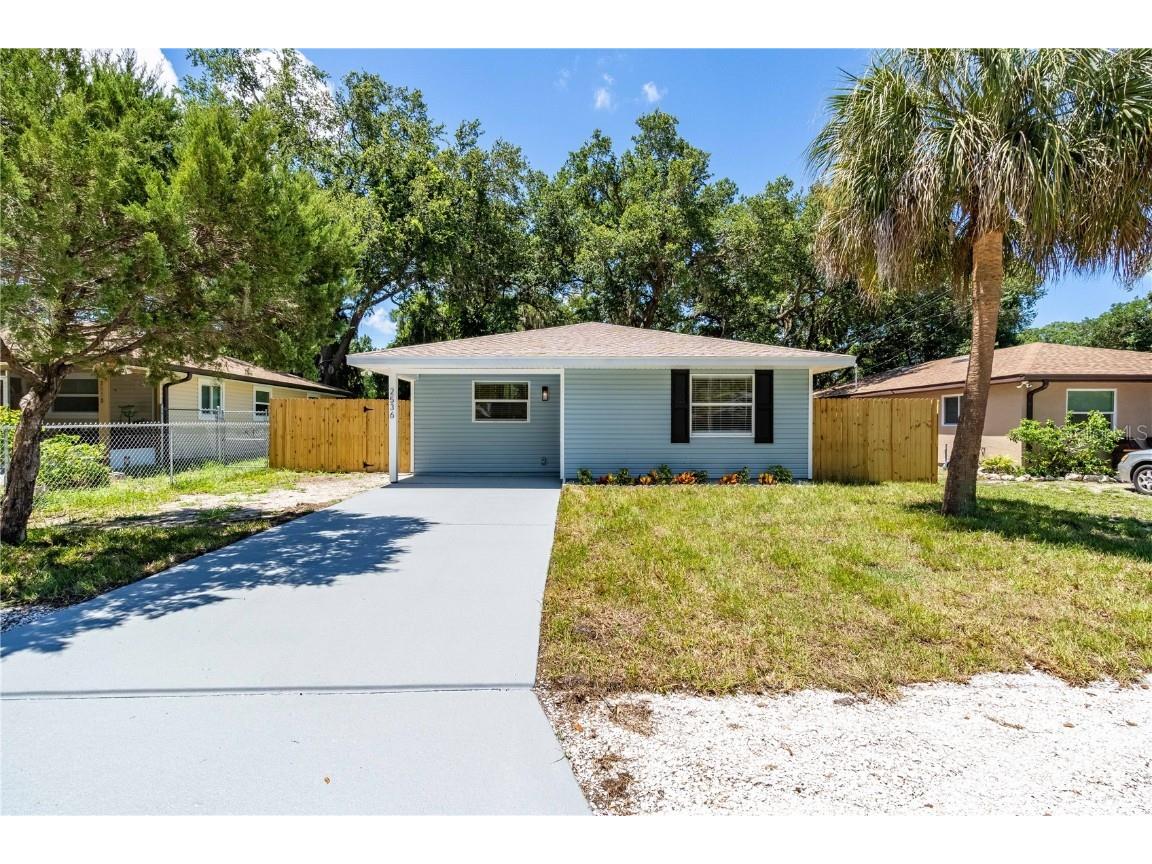2536 24th Street Sarasota FL 34234 A4616322 image1