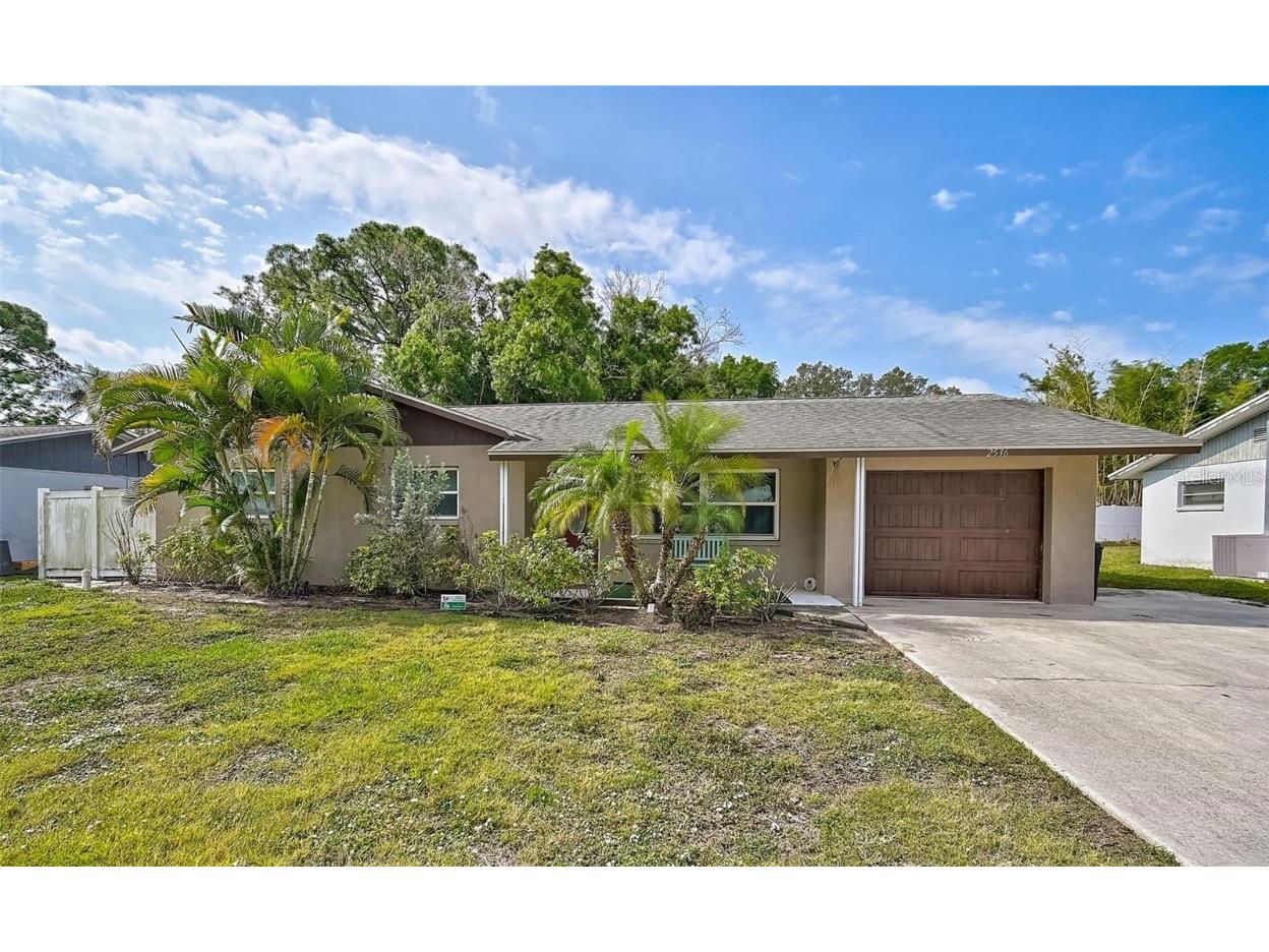 2536 Arapaho Street Sarasota FL 34231 A4629497 image1