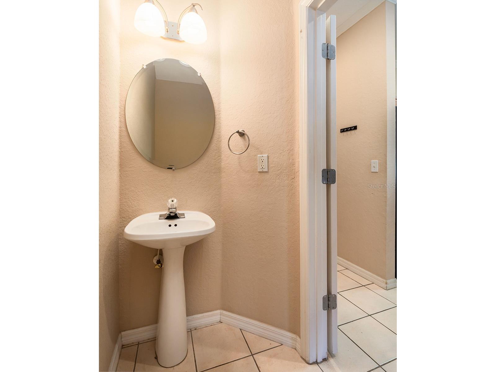 2536 Lancien Court #5 Orlando FL 32826 O6371671 image6