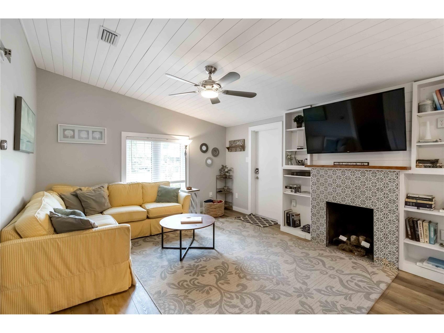 2537 Ashton Road Sarasota FL 34231 A4676498 image5