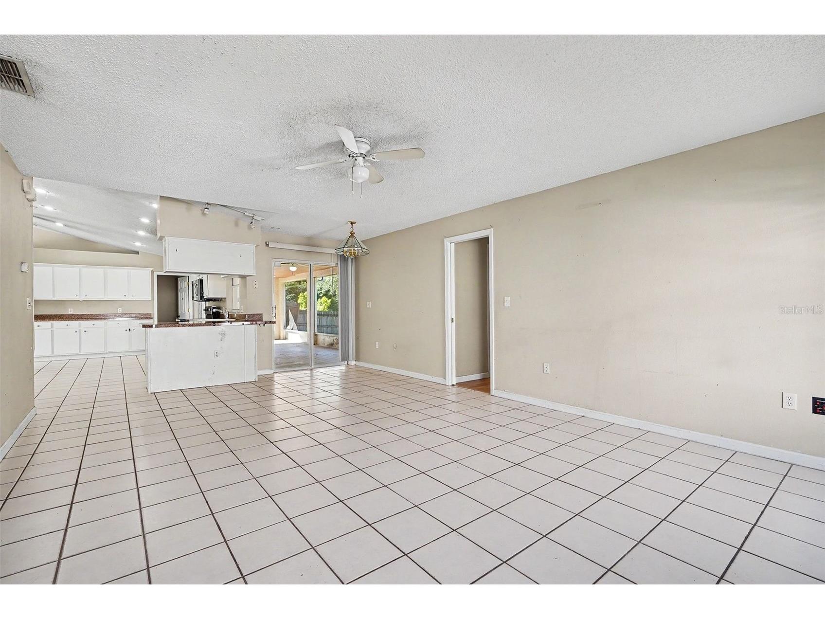 2537 Jasmine Trace Drive Kissimmee FL 34758 O6406139 image5