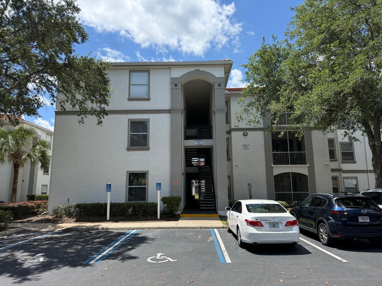 2537 Maitland Crossing Way #12-201 Orlando FL 32810 O6407276 image1