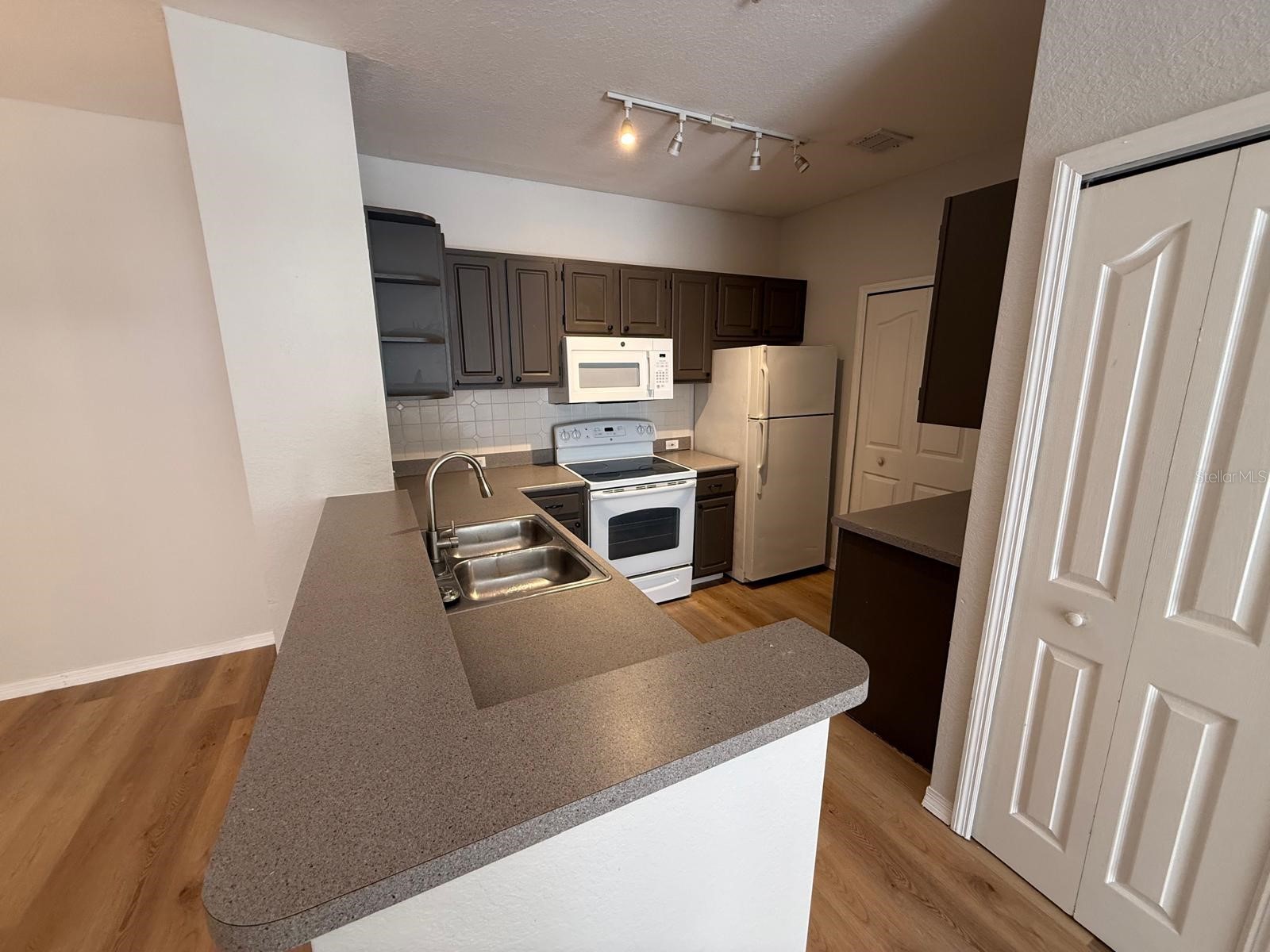 2537 Maitland Crossing Way #12-201 Orlando FL 32810 O6407276 image6
